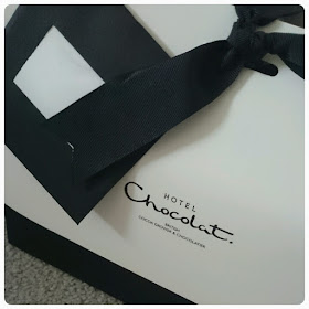 hotel chocolat bag, packaging