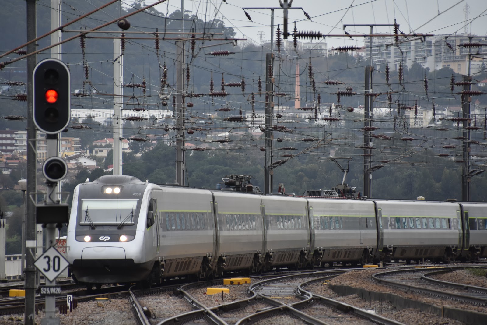 Trains and other things Porto, Lisbon