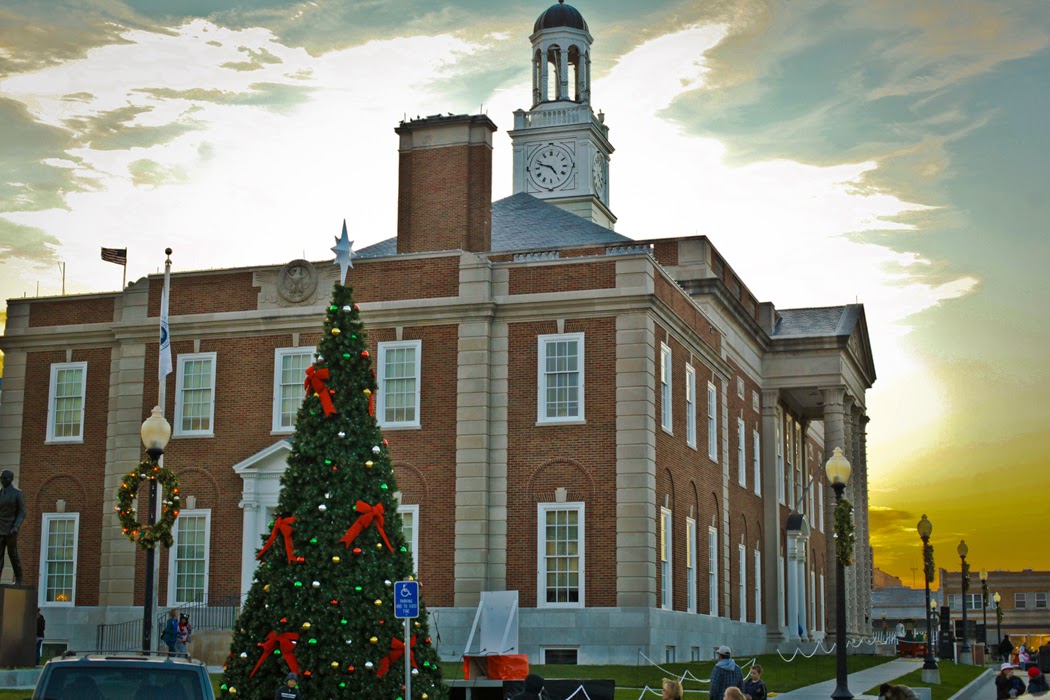 Downtown Decorations, Inc. Independence, Missouri