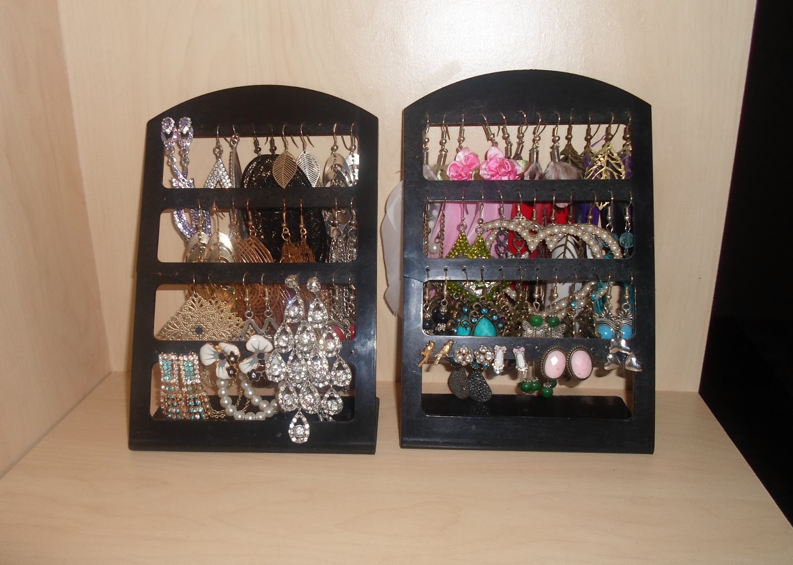 Smart Ways to Store Accessories and Jewellery Beautiful Solutions