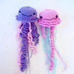 http://www.craftsy.com/pattern/crocheting/toy/jellyfish-crochet-pattern/171604