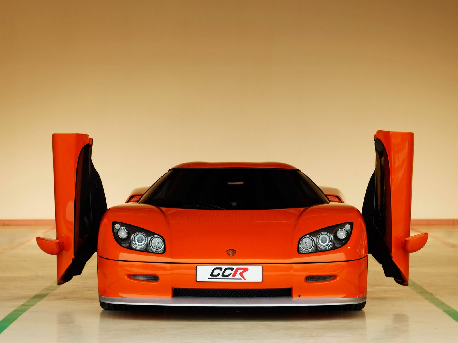hot cars: The Amazing Koenigsegg CCR