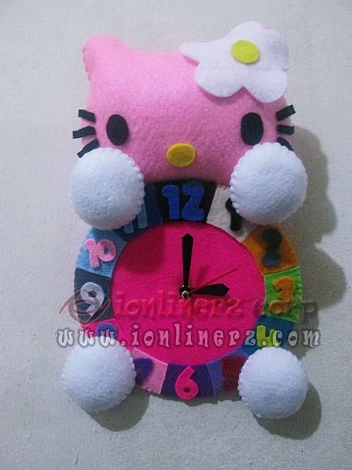 Jam Dinding Flanel Karakter Kartun Boneka Hello Kitty