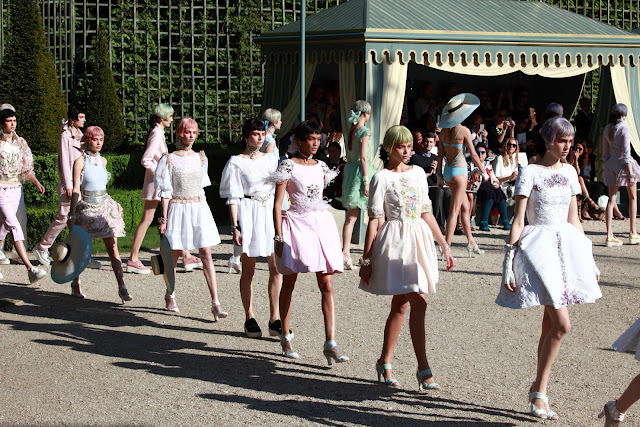 Fashion Runway | Chanel Cruise 2013 Show in Versailles