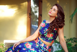 parul yadav wallpapers background