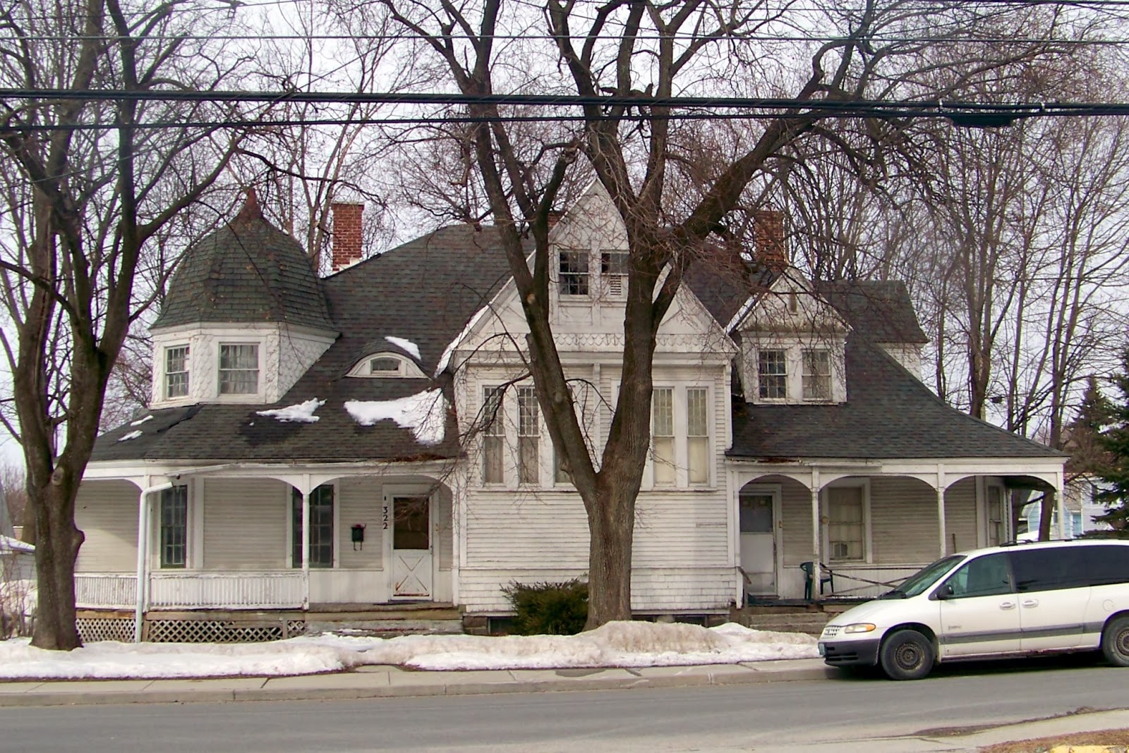 "Passing By" Jane Griswold Radocchia, Architect 322324 Gage Street