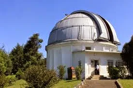 http://vilaistanabungavilage.blogspot.com/2014/10/observatorium-bosscha-lembang.html