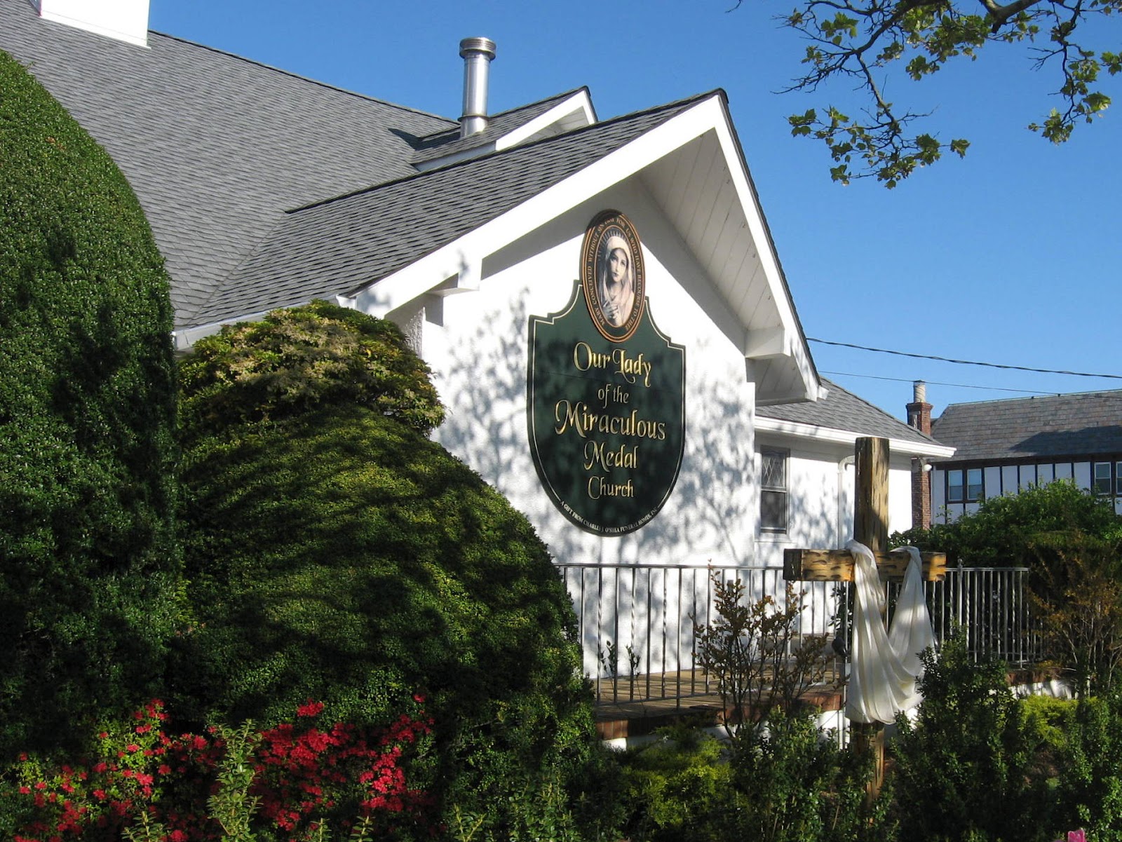 Nassau County N.Y. Catholic Our Lady of the Miraculous Medal, Point