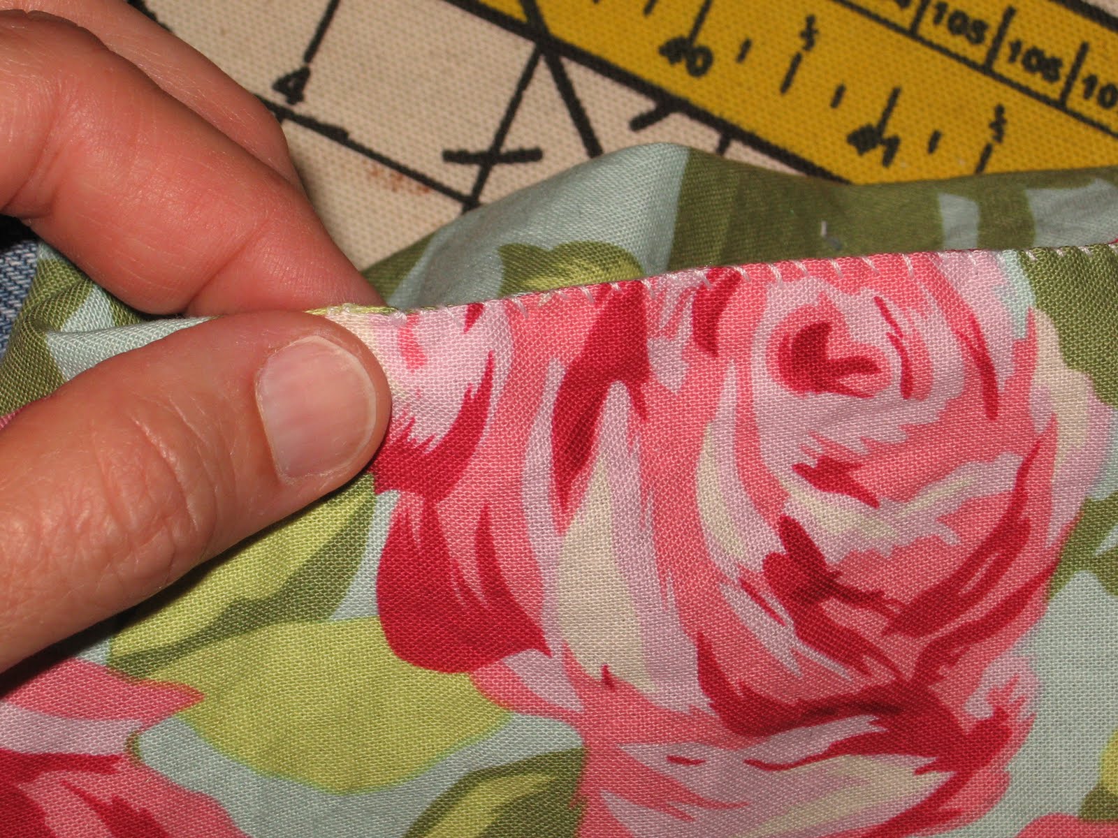 Coral Water Bottle Holder Digital Sewing Pattern – Sunflower Seams