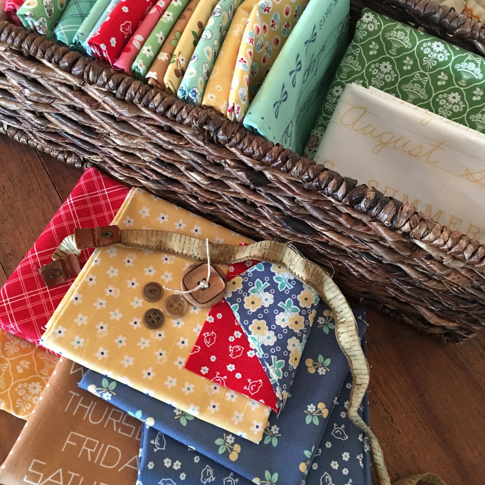 Carried Away Quilting: Calico Days pincushion, zipped pouch and needle