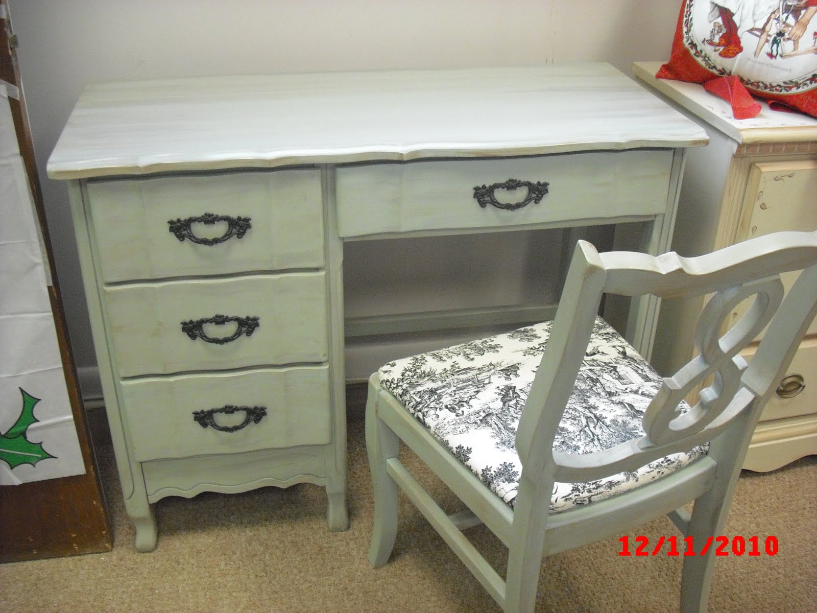 Handpainted Furniture Blog, Shabby Chic Vintage Painted Furniture Hand