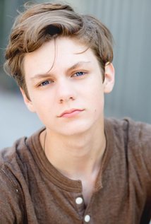 Ty Simpkins Ty Simpkins