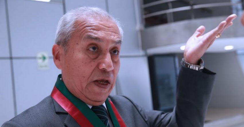 PEDIR FAVORCITOS, ES NORMAL: Futuro Fiscal de la Nación Pedro Chávarry dice que no hay nada irregular en audio con juez Hinostroza PEDIR FAVORCITOS, ES NORMAL: Futuro Fiscal de la Nación Pedro Chávarry dice que no hay nada irregular en audio con juez Hinostroza