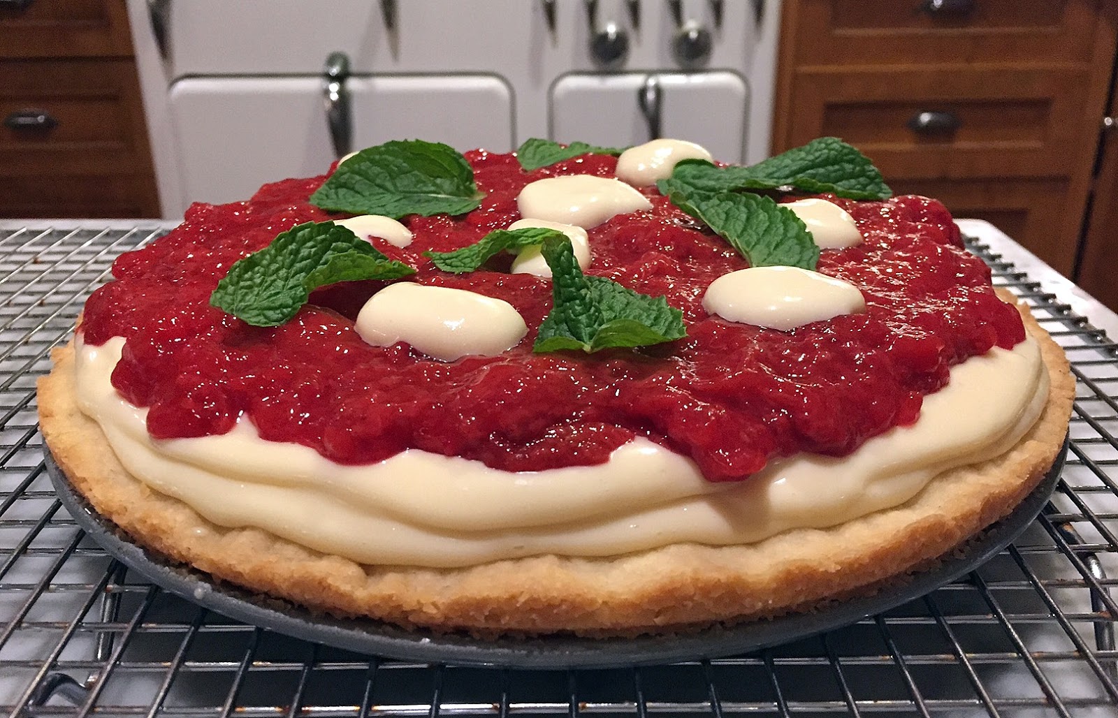A Cake Bakes in Brooklyn Pizza for Dessert!