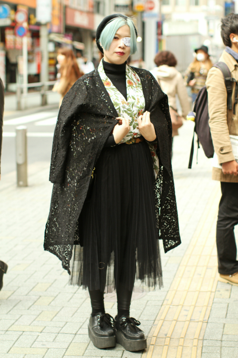 Street Style: Tokyo Fashion Week Autumn 2016 | MIS PAPELICOS