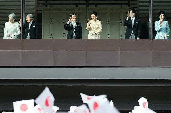 Emperor Naruhito, his wife Empress Masako, Crown Princess Kiko, Princess Mako, Princess Kako, Emeritus Akihito and Empress Emerita Michiko