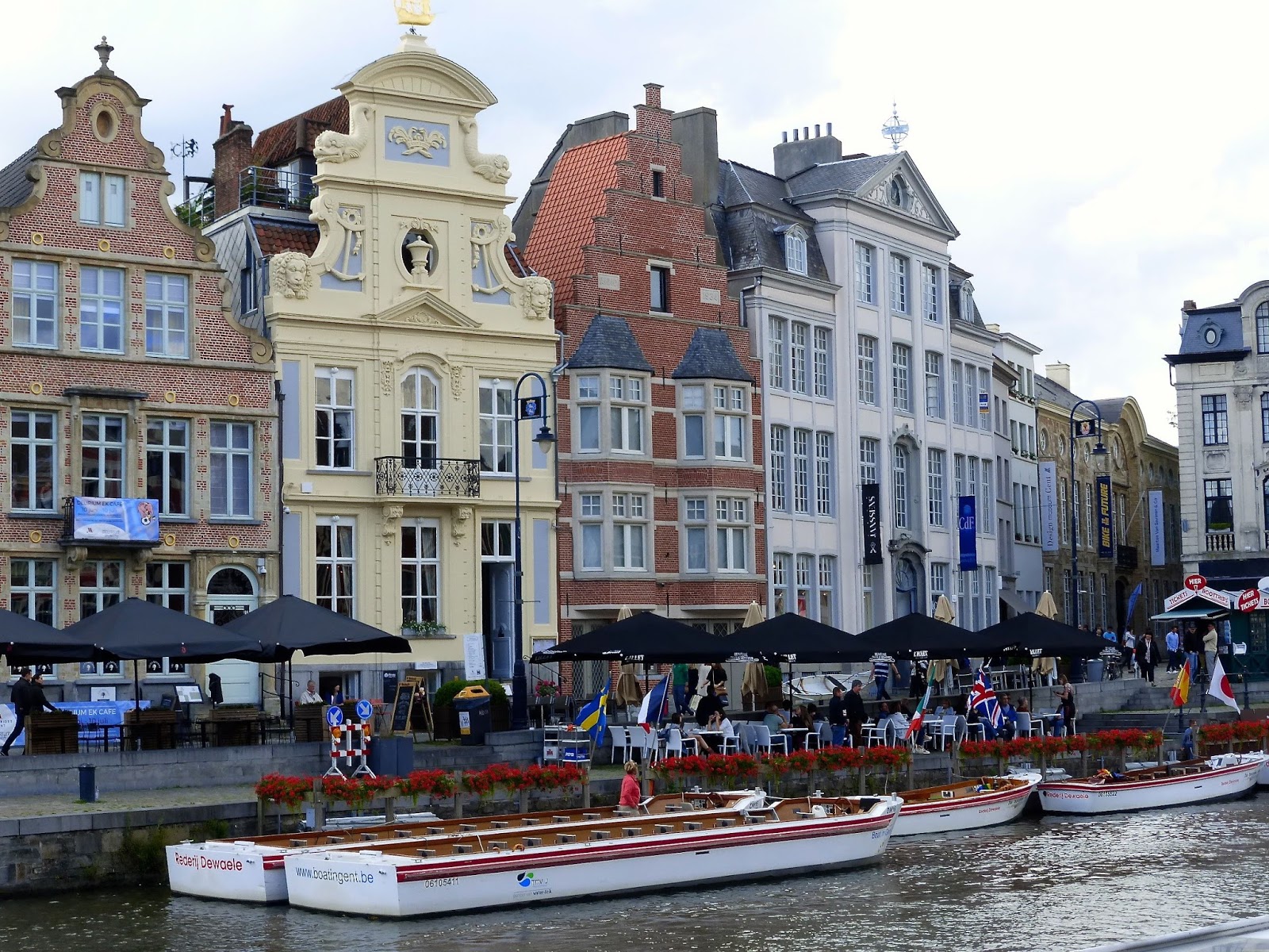 112 Best Garland Of Flowers Frame Madonna And Child Images In