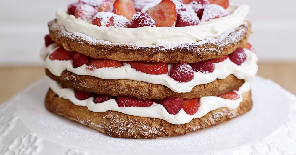 Hazelnut Meringue Cake With Raspberries Hazelnut Meringue Cake With Raspberries