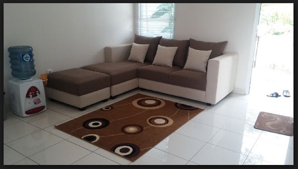model sofa minimalis bentuk L untuk ruangan sempit