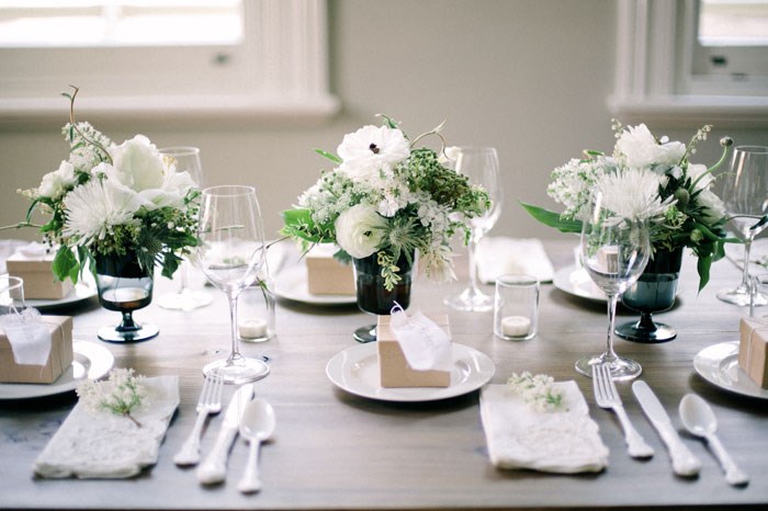 minimalist wedding decoration
