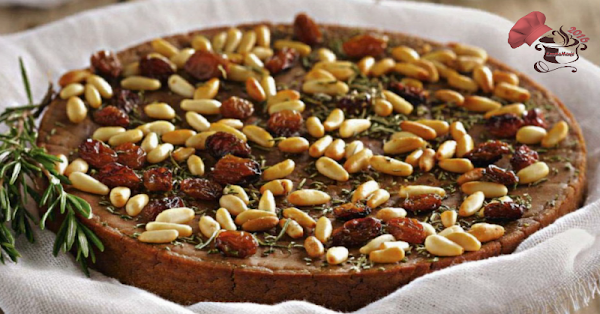 Tarta de Piñones al Moscatel