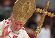 Debido a la renuncia del Papa Benedicto XVI, se han suscitado muchas . la renuncia del papa la biblia