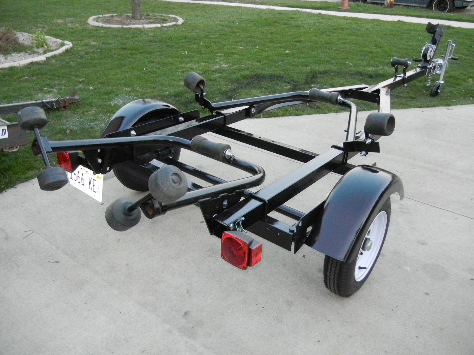 Joe's 1979 Glastron GT150 April 14th, 2011 Switching Trailers