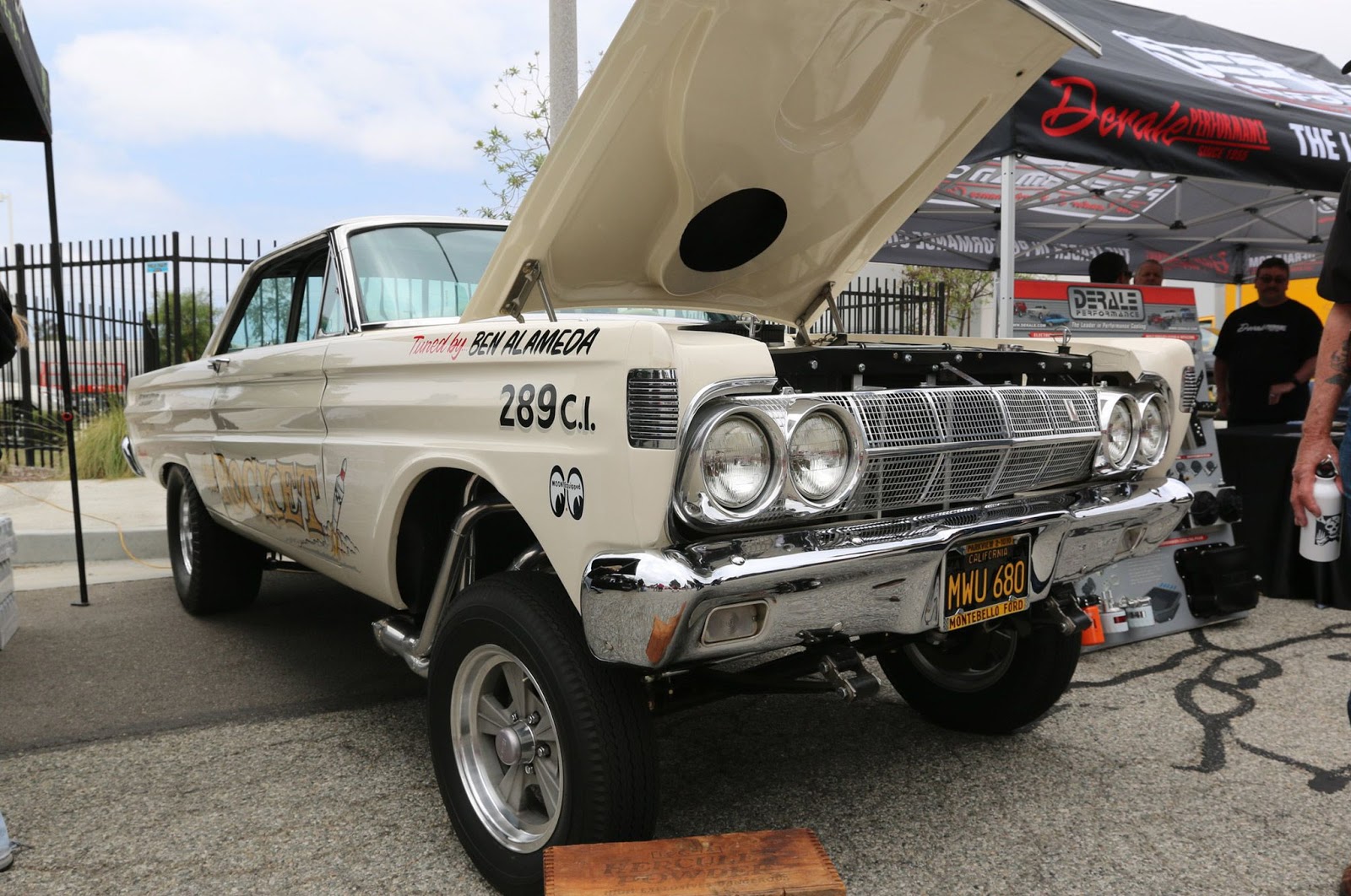 Garage 75 Edelbrock Car Show 2016