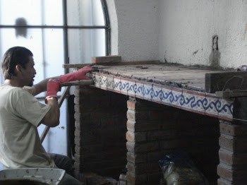 José tiling the counter