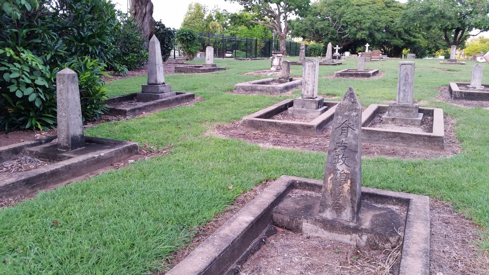 Kans on the Road Japanese graves at Darwin cemetery