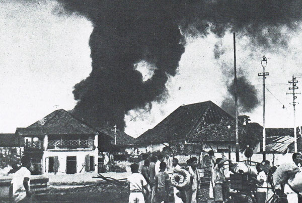 Meletusnya Pertempuran Surabaya 10 November 1945 - Coreter