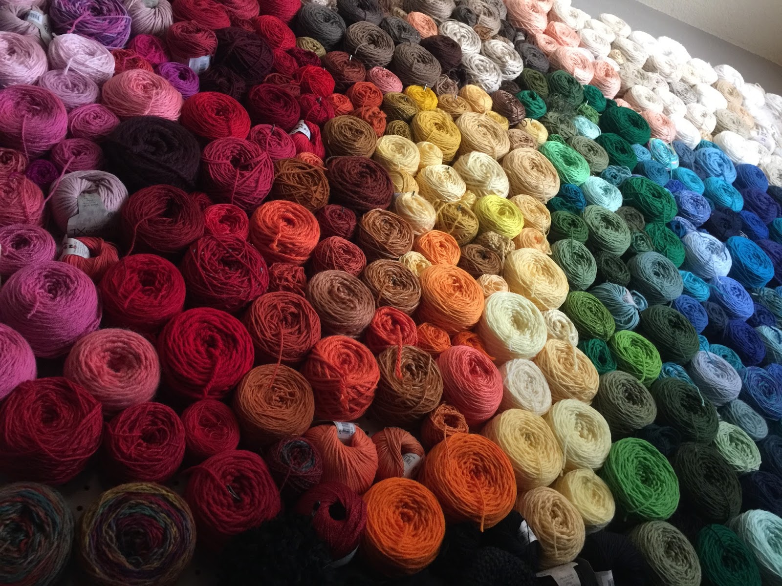 CRAFTYisCOOL Build that Yarn Wall!