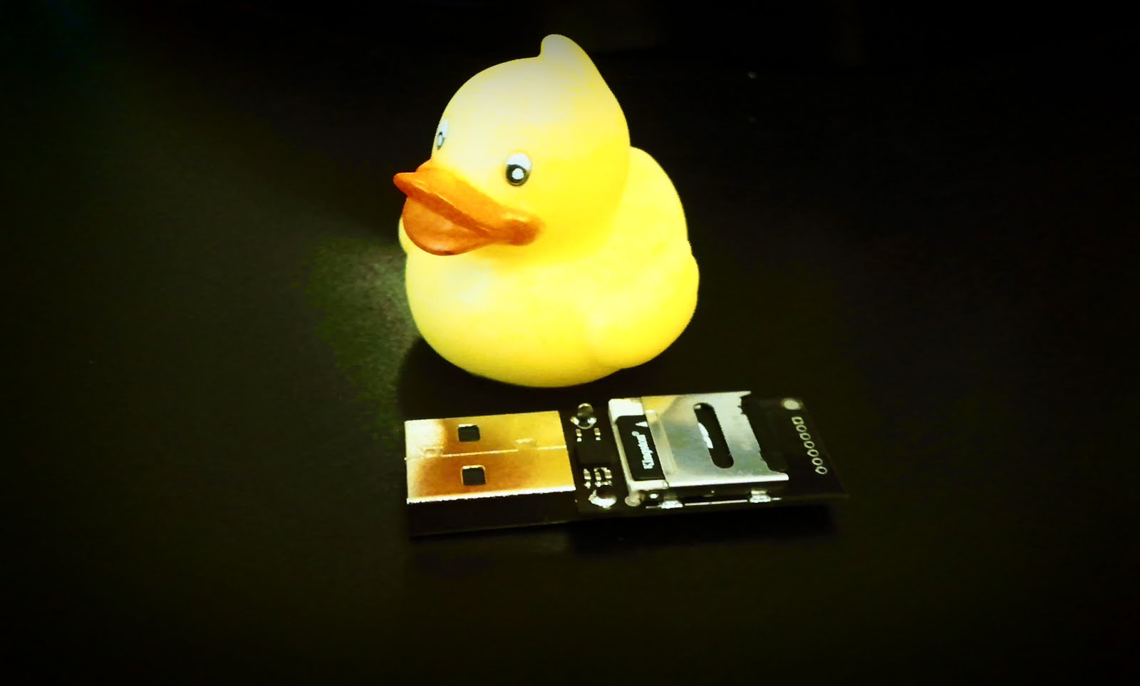 Detrás de la Verdad USB Rubber Ducky