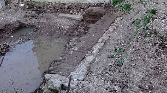 Ancient defensive wall section surfaces during salvage excavation on Greek island of Lesvos Ancient defensive wall section surfaces during salvage excavation on Greek island of Lesvos