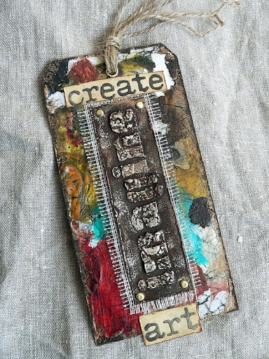 Von Pappe II: "Create Art!" - a mixed media tag tutorial