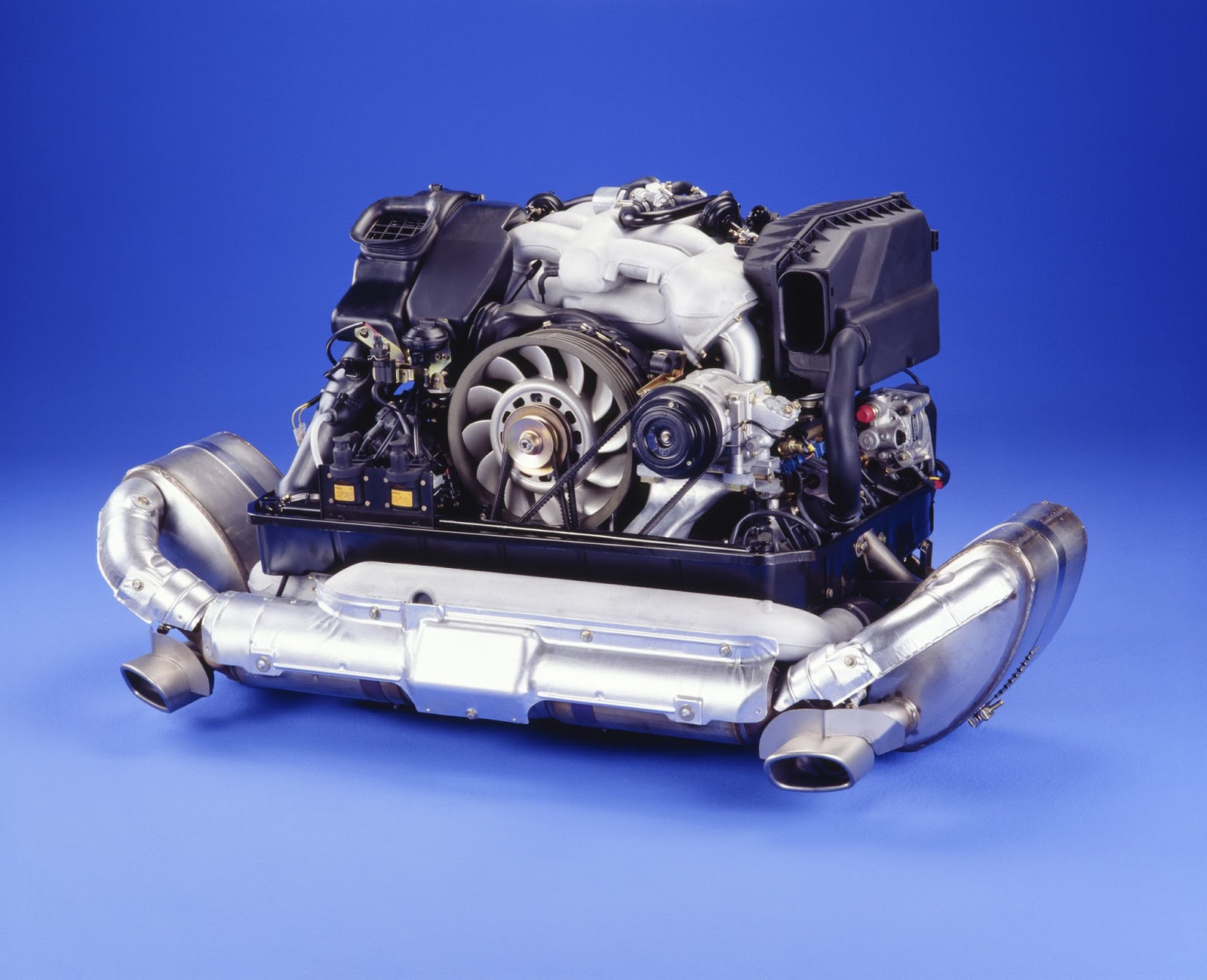 Speedmonkey: Porsche flat-6 engine 50 year history mega-gallery