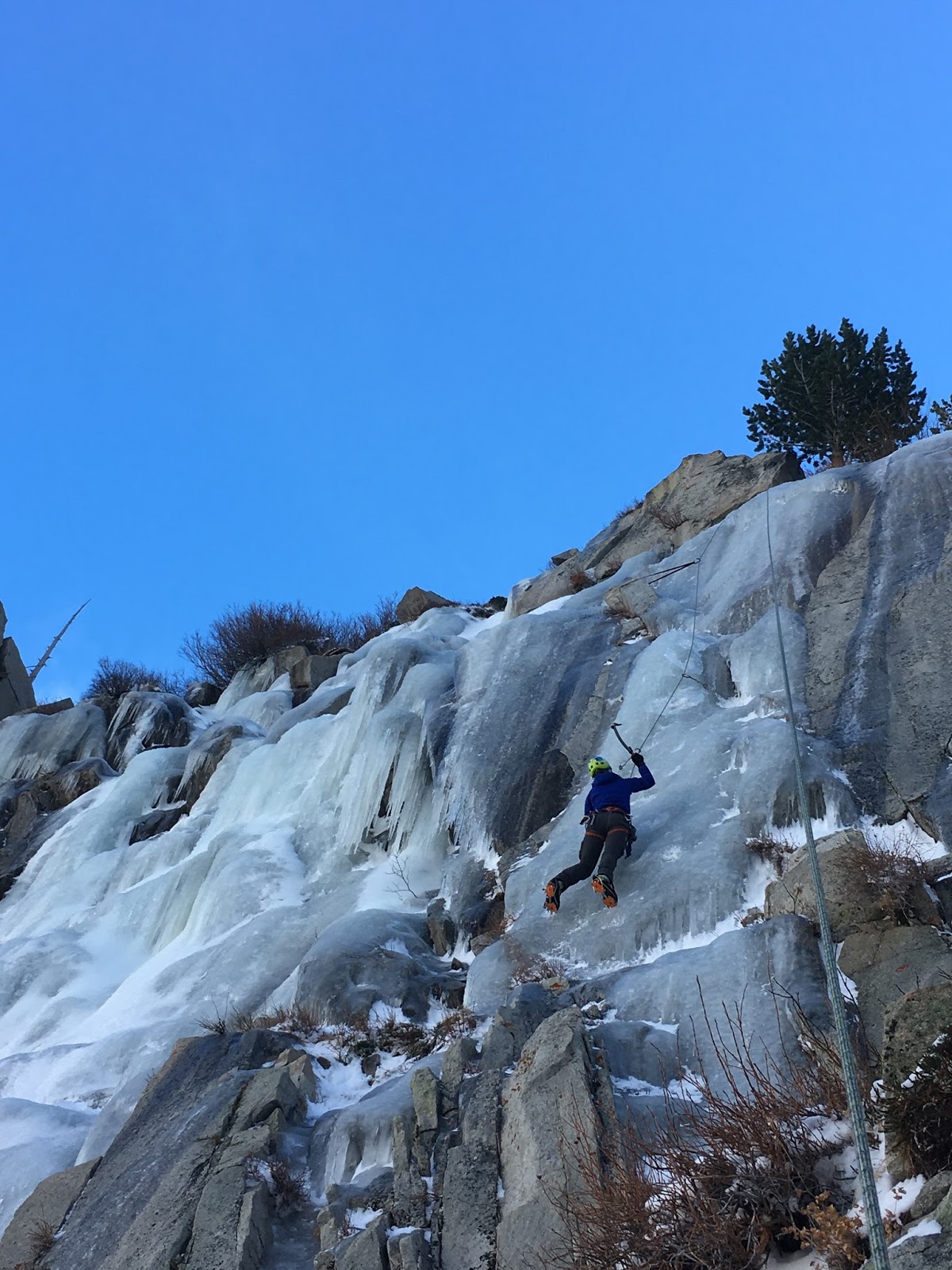 Ian McEleney A Memorable Season of Lee Vining Ice Climbing