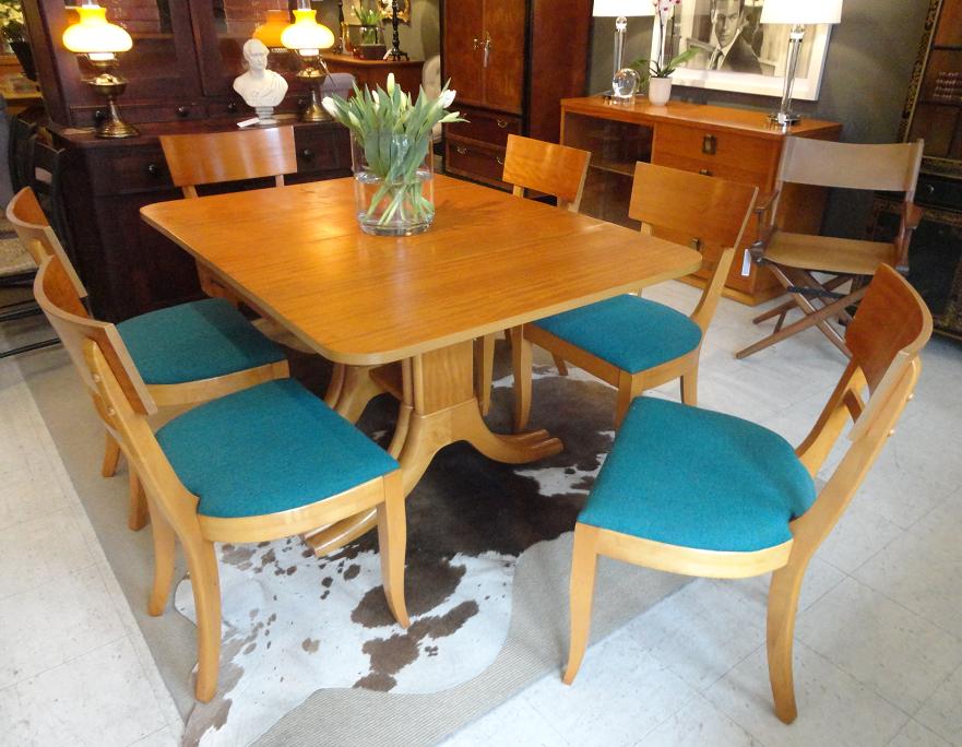 MICHAEL THOMAS "Paramount Furniture Co.," Dining Table and Chairs