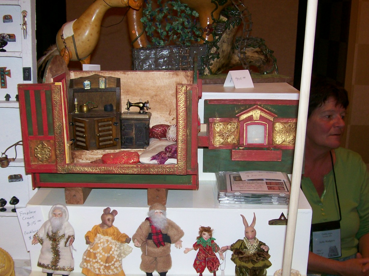 dales_dreams dollhouse miniatures 1/12th or one inch scale Denver