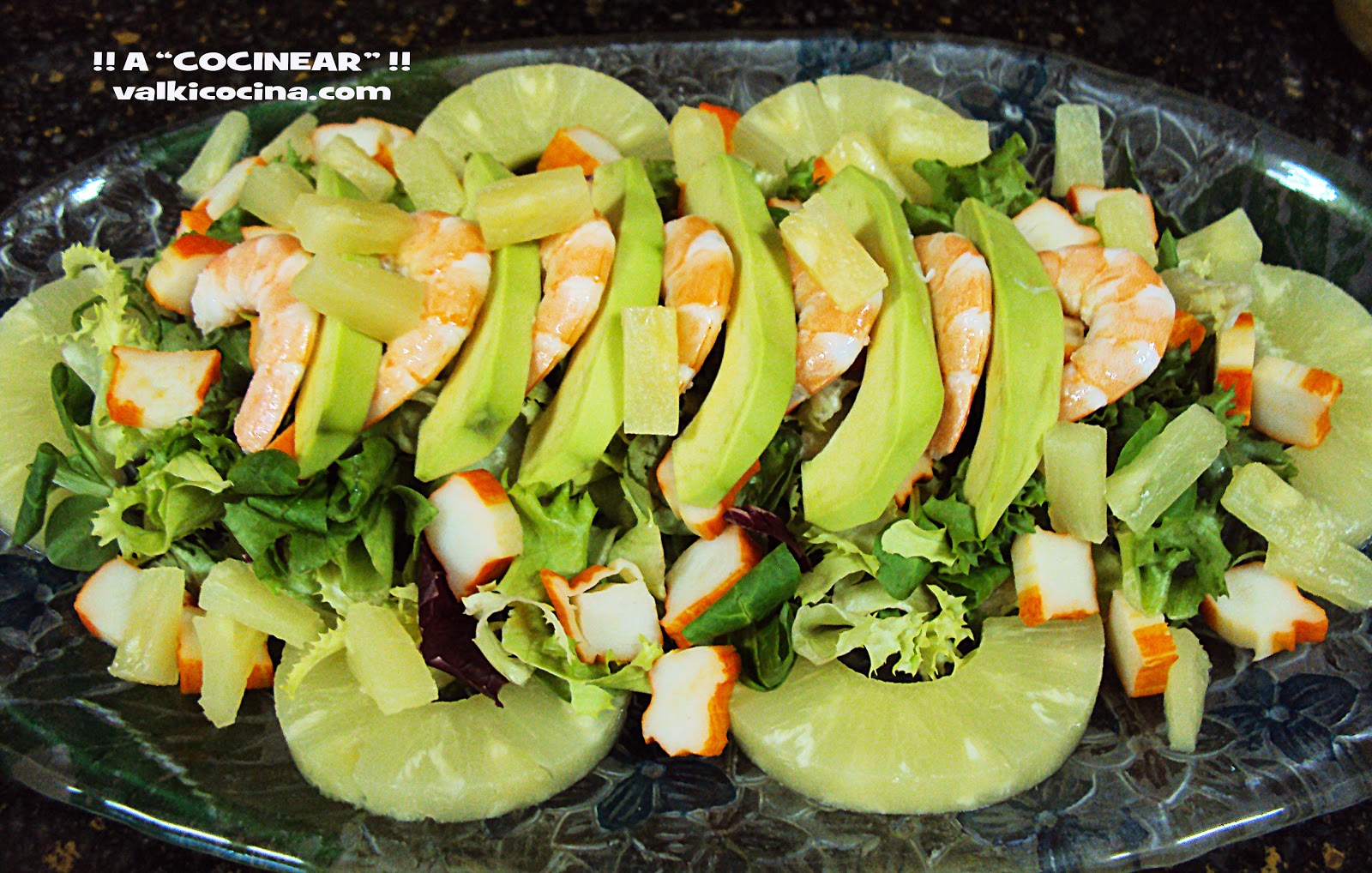 ENSALADA DE MARISCO CON AGUACATE Y PIÑA | ¡¡A COCINEAR!! Recetas