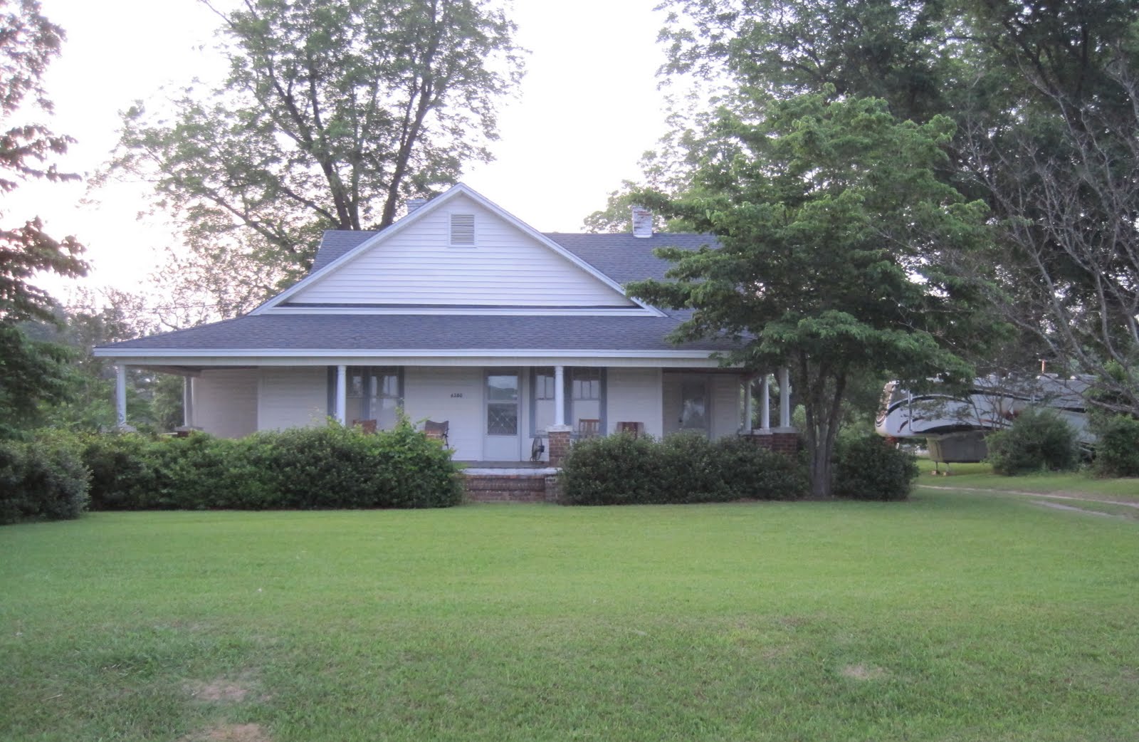 Gypsies In A Caravan The Family FarmCerro Gordo