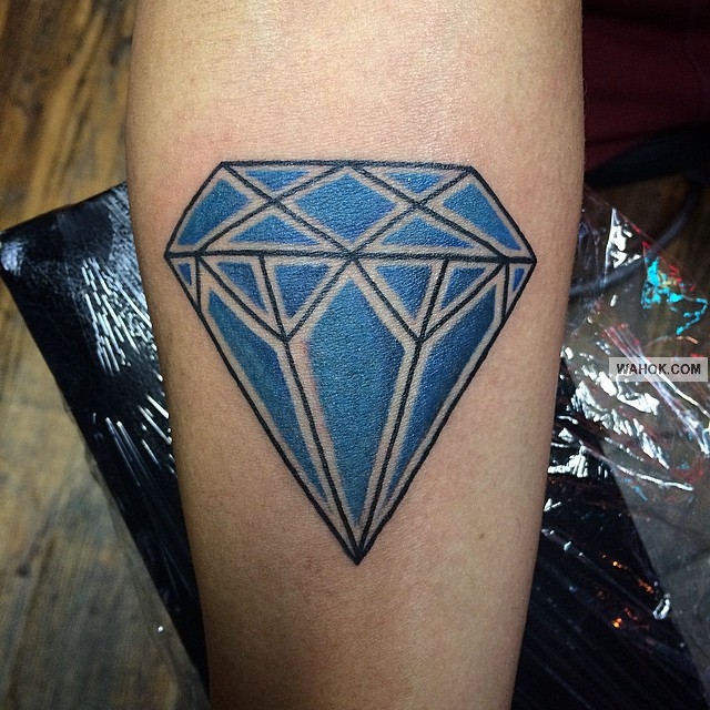 23 Gambar Tato Keren Diamond Kristal Terbaru Paling Unik