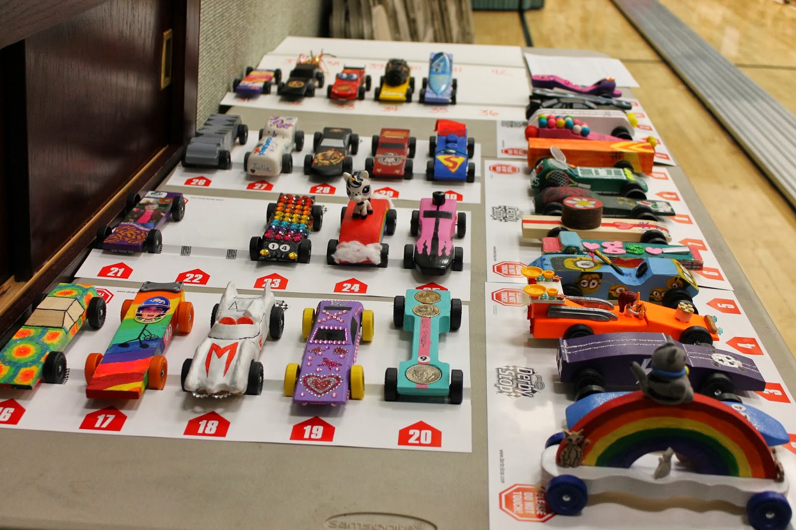 Creatively Quirky at Home Girl Scout Pinewood Derby Rainbow Car