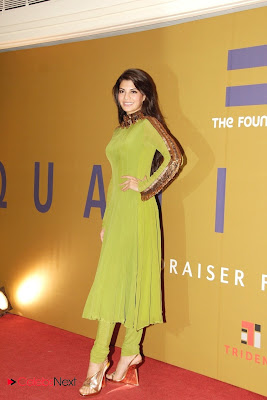 Jacqueline Fernandez in green dress very hot