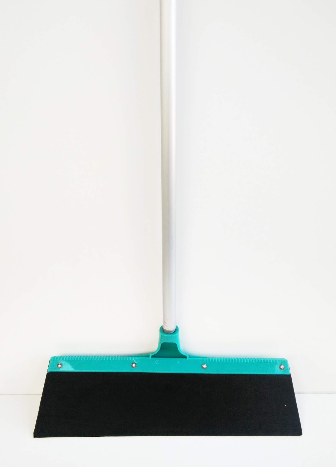 Housekeeping Equipment di Bali Jual Floor Squeege, Squeegee Lantai