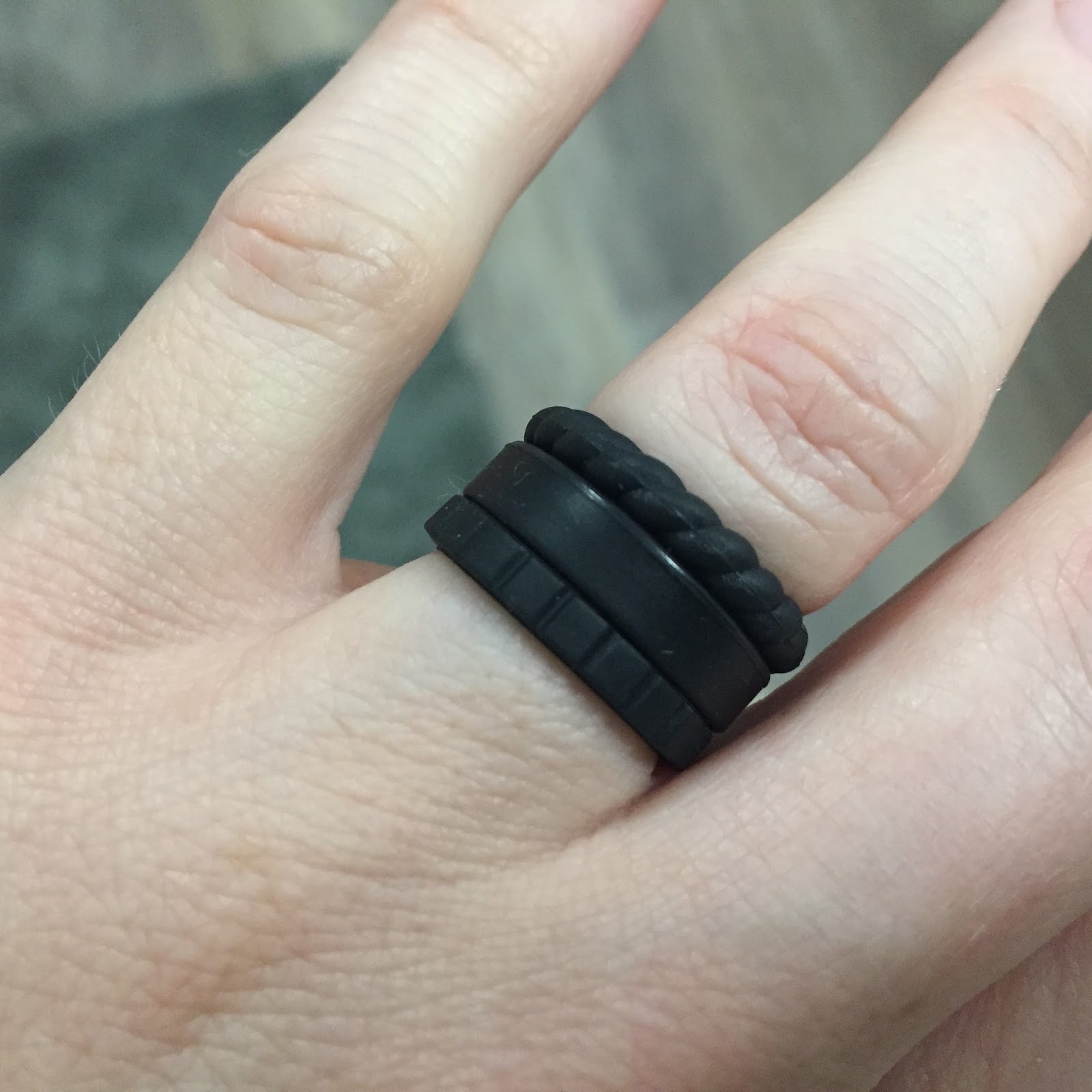 Runs for Cookies QALO silicone wedding rings review