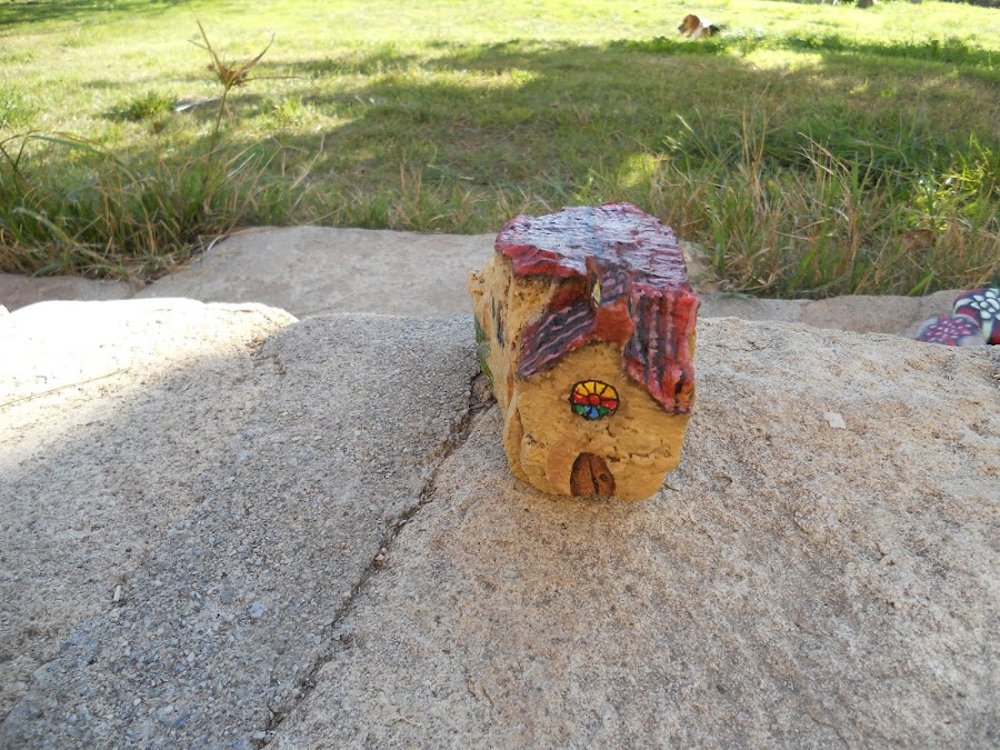 como pintar piedras paso a paso