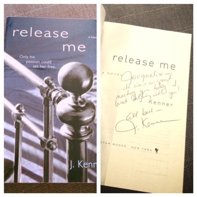 Jacqueline's Reads Signed GIVEAWAY + Book Signing + Book Review