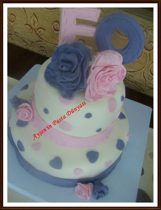 Ayşen�in Pasta Dünyası(CAKE SHOP DENİZLİ) Elvan & Ozan Nişan pastası