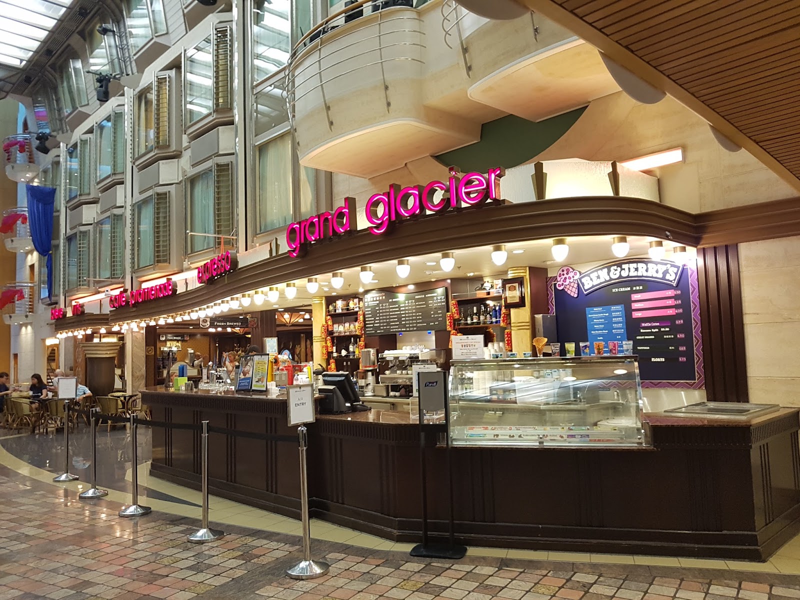 Pu & Eat Everyday Royal Caribbean Mariner of the Seas trip Snacking